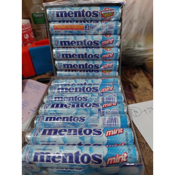 PERMEN MENTOS MINT ROLL 1 BOX ISI 14 ROL