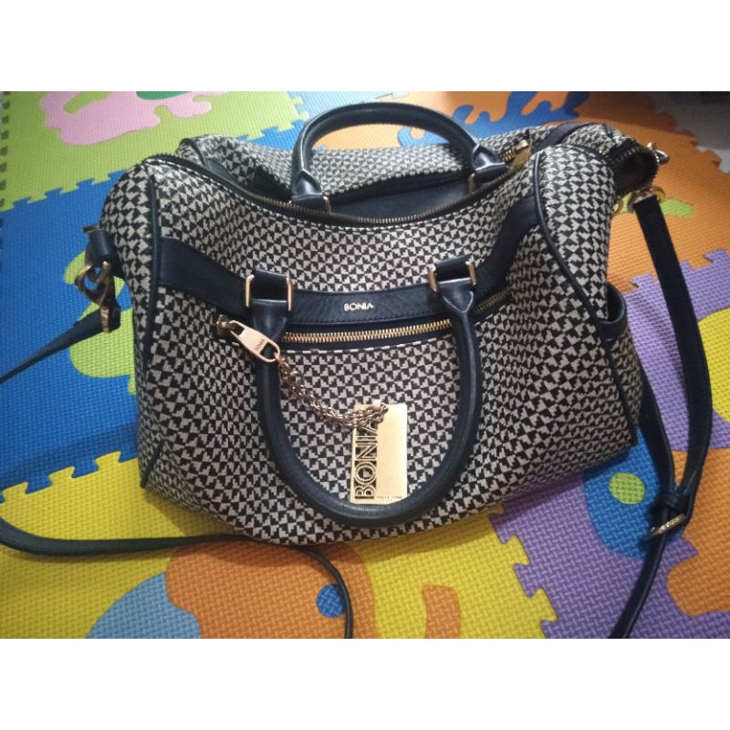 Tas Bonia Catur Original - Preloved
