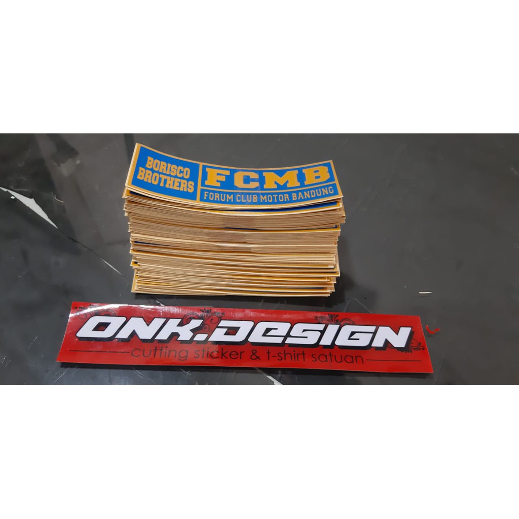 

cutting sticker stiker bebas desain printing waterproof label merk laminasi 118