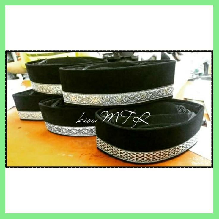 PECI PITUNG BETAWI HITAM BLUDRU MOTIF LIST RENDA MURAH KOPIAH SONGKOK