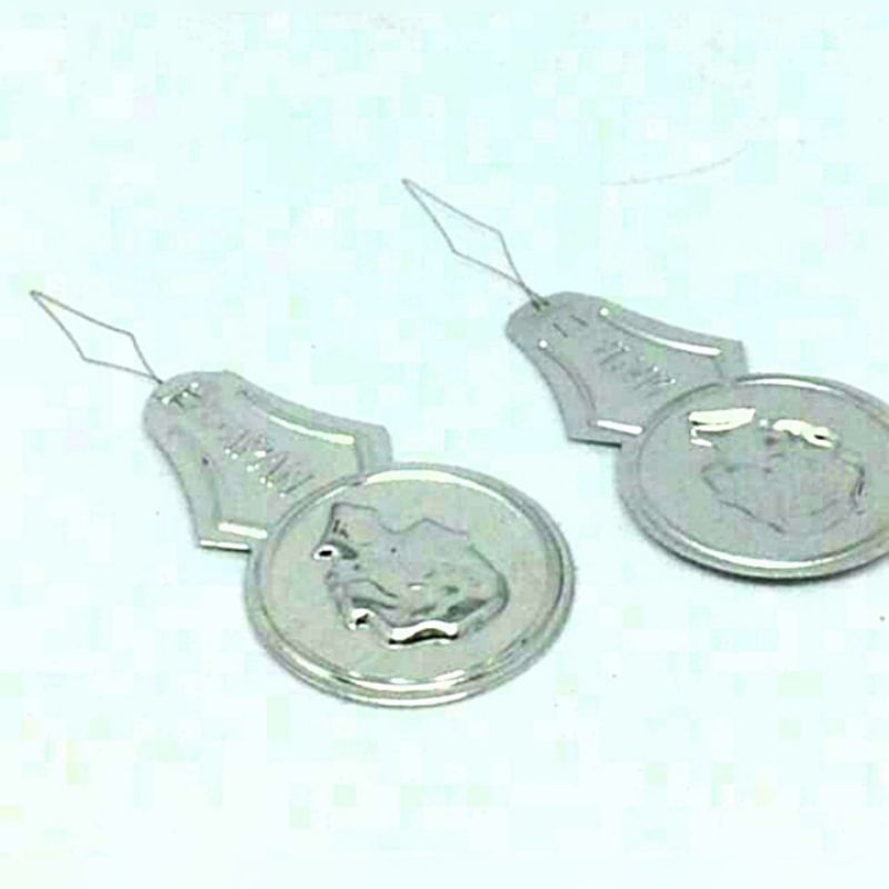 Mata Nenek Alat Jahit