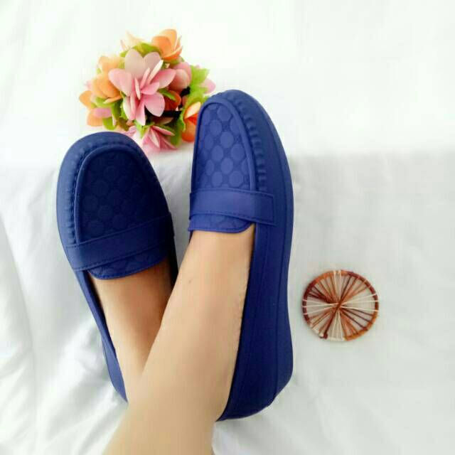 SEPATU JeLy WANITA DeWASA