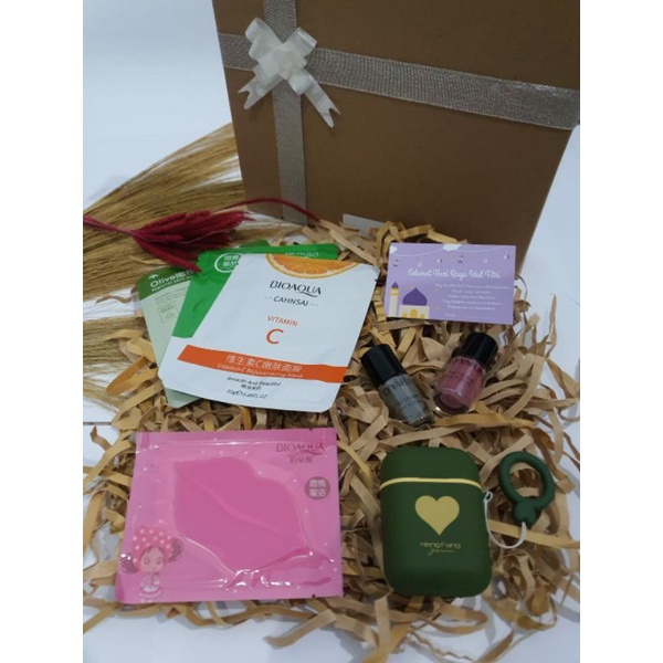 

1 Paket Hampers Cantik
