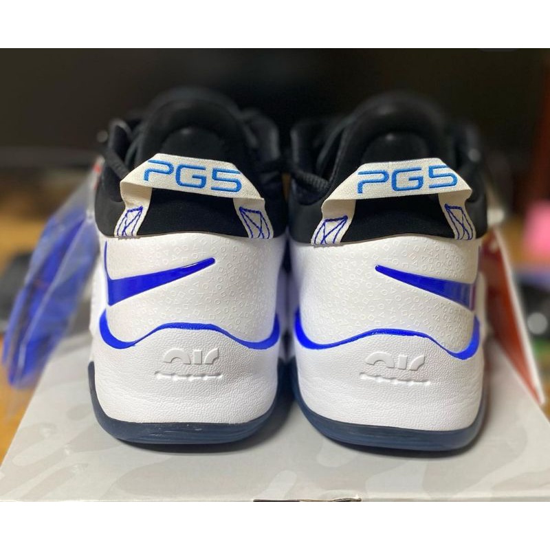 playstation 5 nike