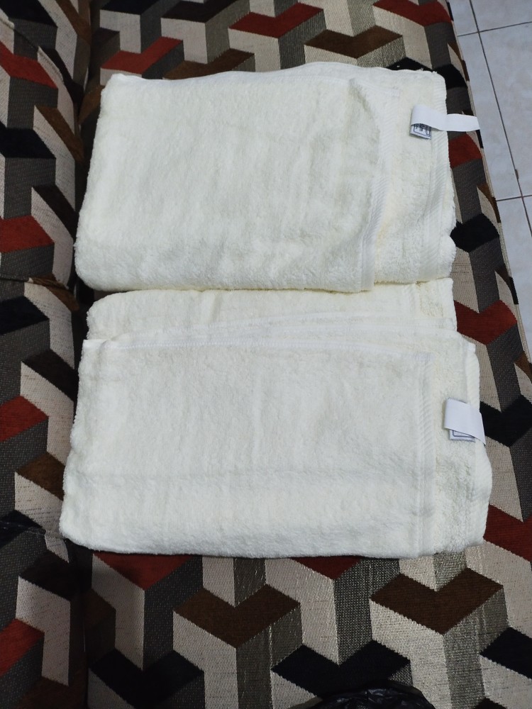 Rc Handuk Mandi Hotel Terry Palmer Intercount Putih Jumbo Ukuran 70x140