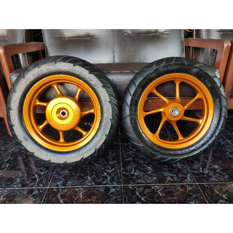 Velg Scoopy Ring 12 Komplit Ban