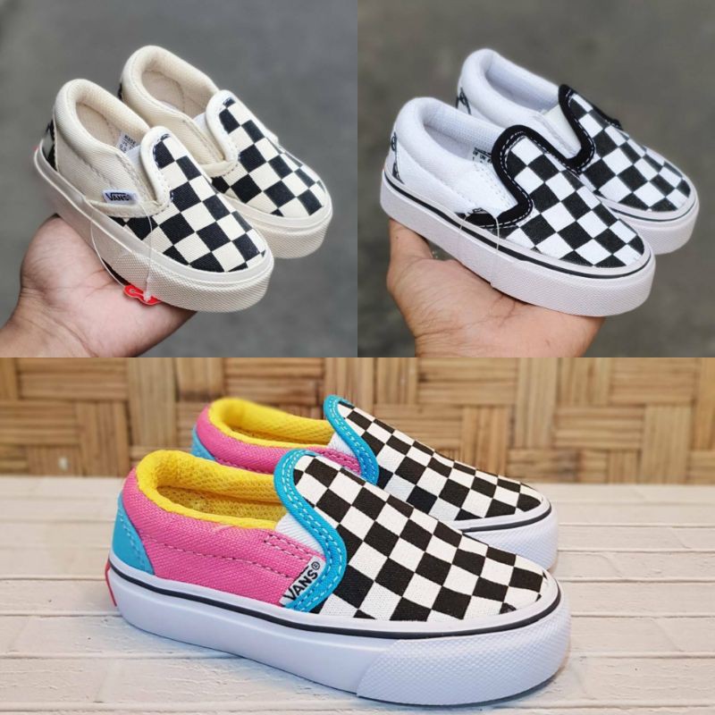 SEPATU ANAK VANS SLIP ON CHEAKERBOARD SIZE 16-35