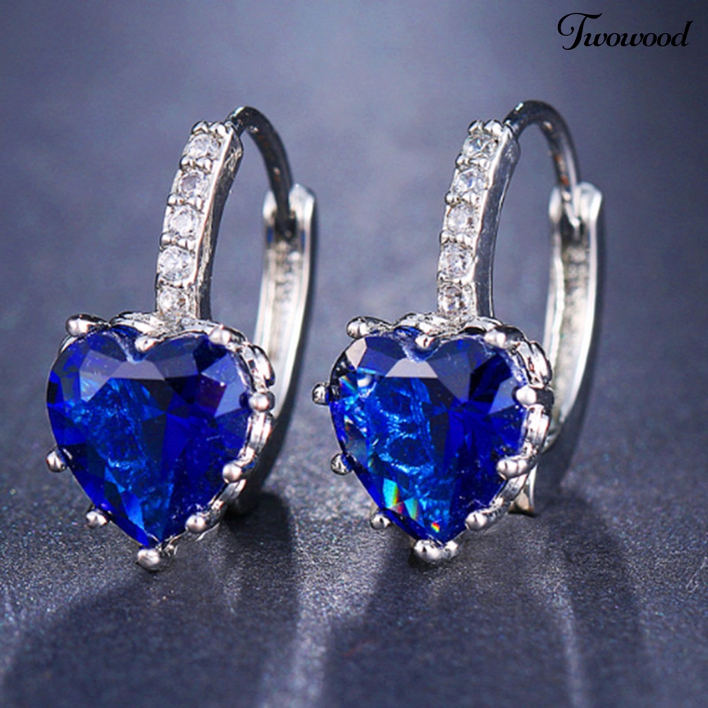 1 Pasang Anting Hoop Bentuk Bulat Hati Bahan Tembaga Aksen Cubic Zirconia Untuk Pesta