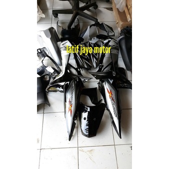 full bodi honda supra x 125 new yg lama juga bisa d pasang silver