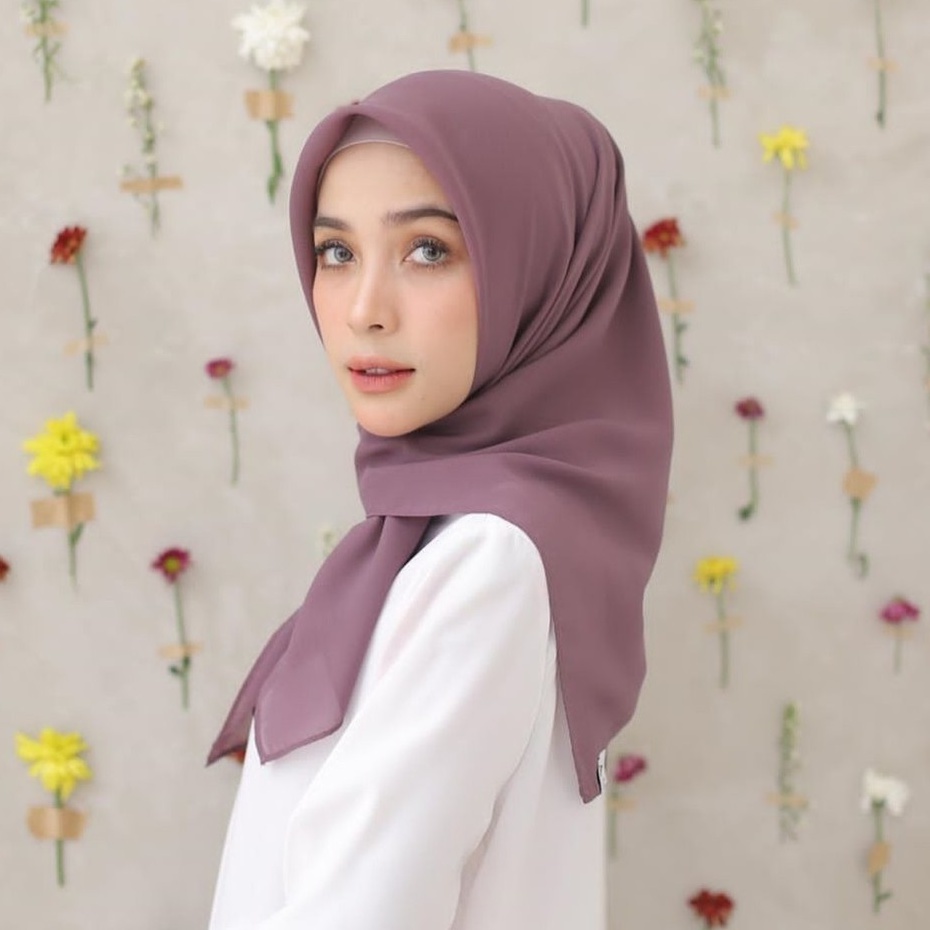 Kerudung Segiempat Polos Bella Square Hijab Segi Empat Bella Bahan Double Hycon Pasar Hija'b