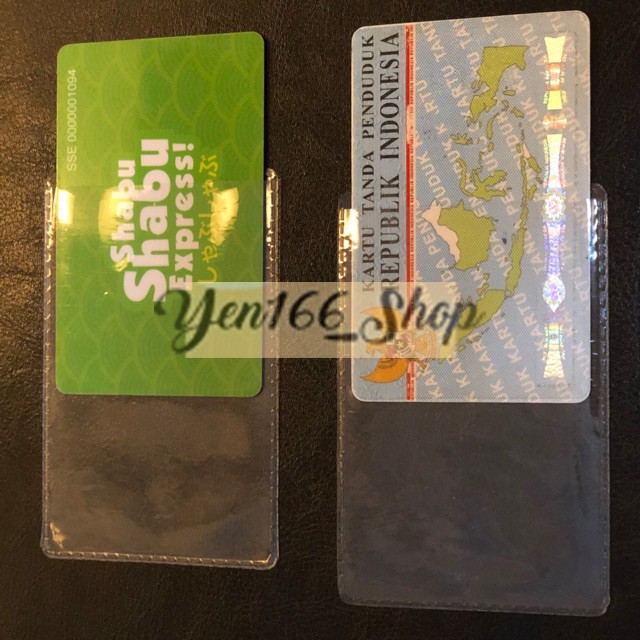 

Sampul Bening Cover Plastik Pelindung Kartu Flazz KTP EMONEY