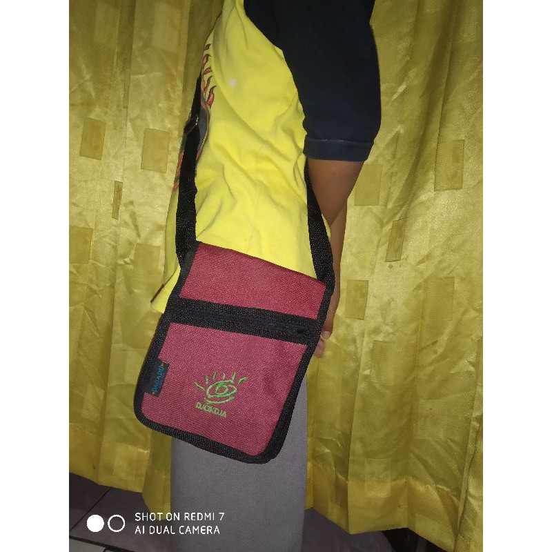 Tas jadul selempang dagadu djokdja
