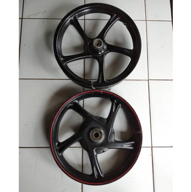 Satu set velg racing ring 14 Mio j