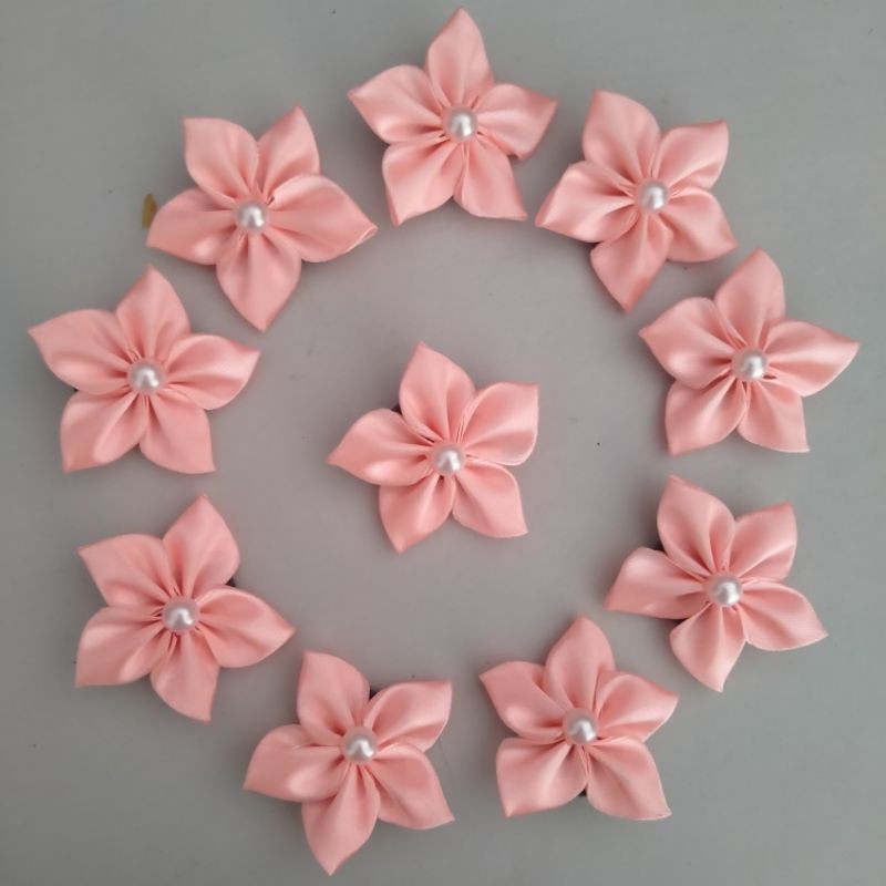 

Bros Pita Satin Sakura Salem isi 12pcs Souvenir Pernikahan