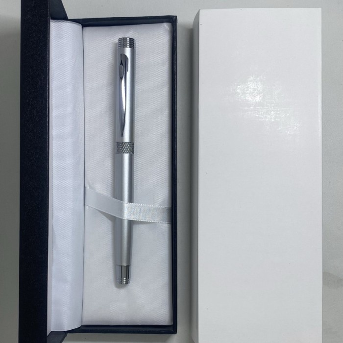

Terlaris Pulpen Promosi / Pulpen Esklusif / Pulpen Elegant A8 Roller Ball - Silver
