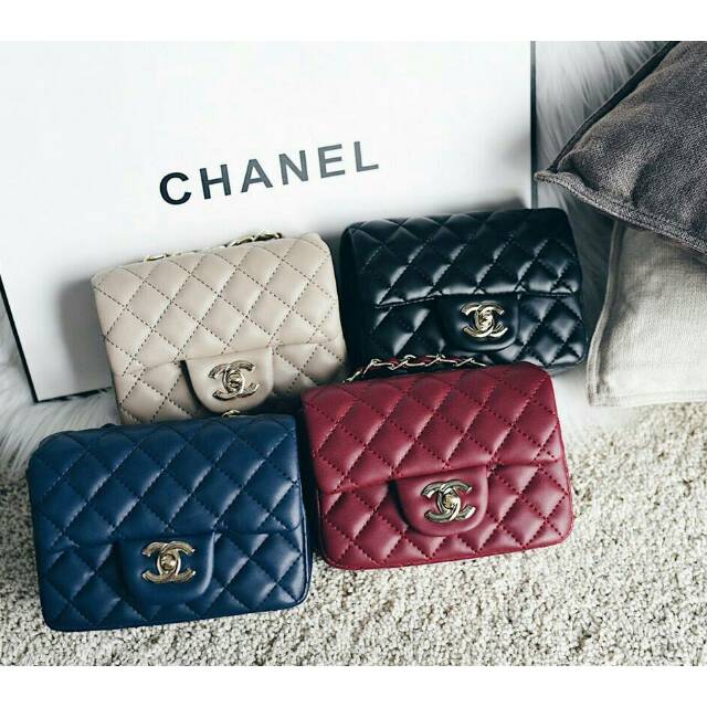 Chanel classic mini
