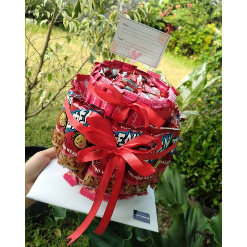 

Snack cake murah hadiah ulangtahun