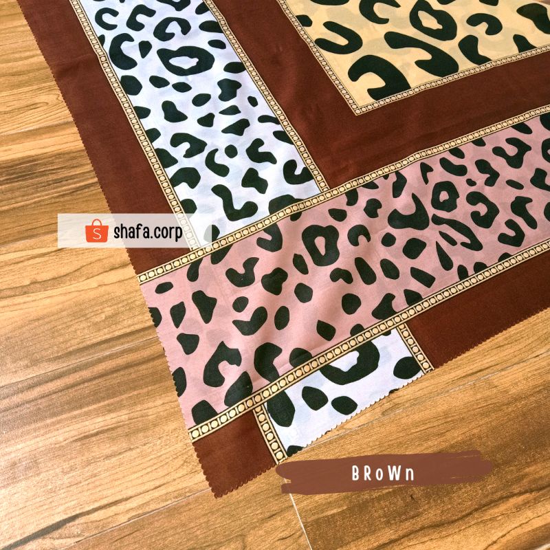 KERUDUNG SEGI EMPAT VOAL MIX POLY COLORFUL LEOPARD