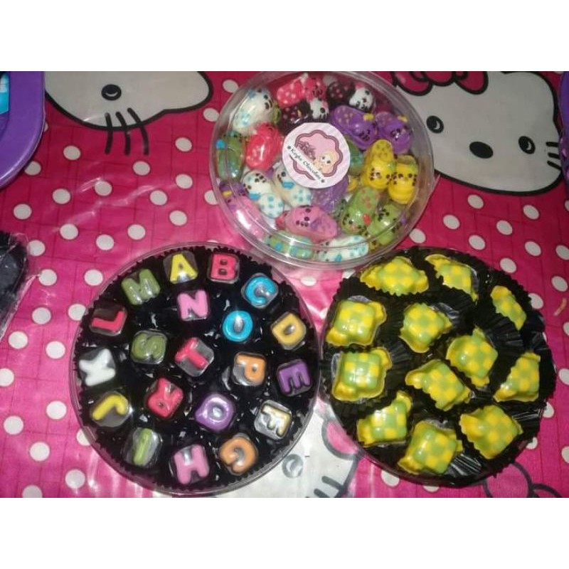 

Coklat karakter lucu