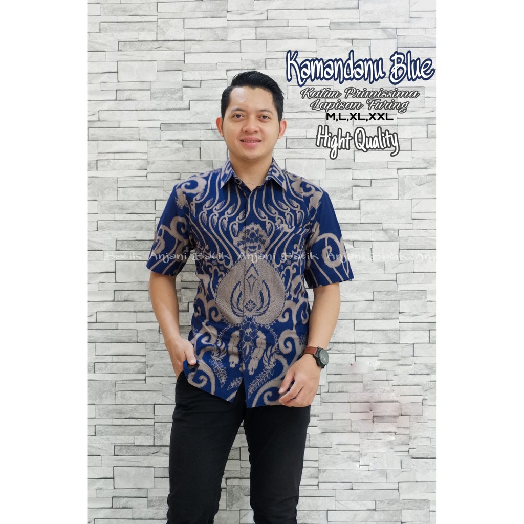 KAMANDANU BLUE BATIKSOLOAMANAH KEMEJA BATIK PRIA SOLO LENGAN PENDEK PANJANG LAPIS FURING AYASAN PREMIUM MODERN KATUN HALUS GARUDA PANCASILA  JANJI KAMULYAN SETYO KMAULYAN ASWOMULYO PEKSI KEMBAR VIO ABSTRAK  HANUNG AFANDI ULU KAMULYAN KEMBANG SM KLA UKAIL