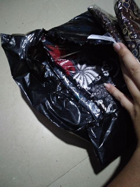 Terlaris Serut Genes Jelita Tunik Navbor Yelbor Whitbor Creambor Tunik Batik Modern Hrb030 Dolbi Dob