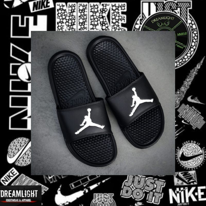 SANDAL NIKE ORIGINAL BENASSI JORDAN BLACK WHITE