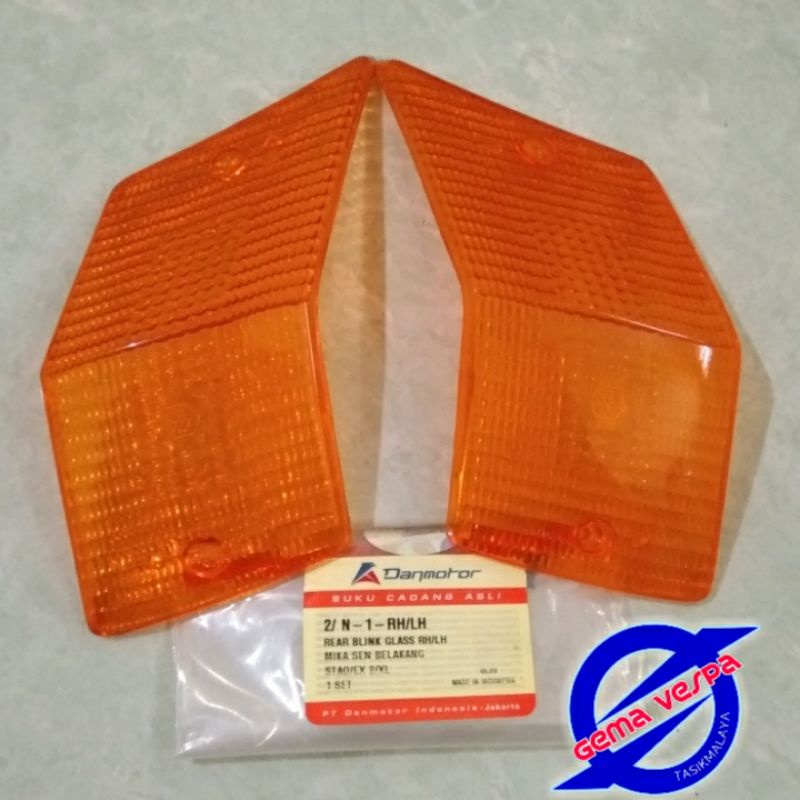 Mika sen belakang vespa Excel Danmotor