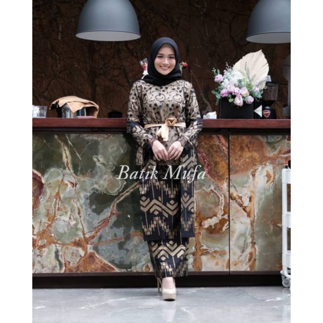 Kebaya batik bestseller couple kintana KEBAYA MODERN Kebaya wisuda kebaya tunangan