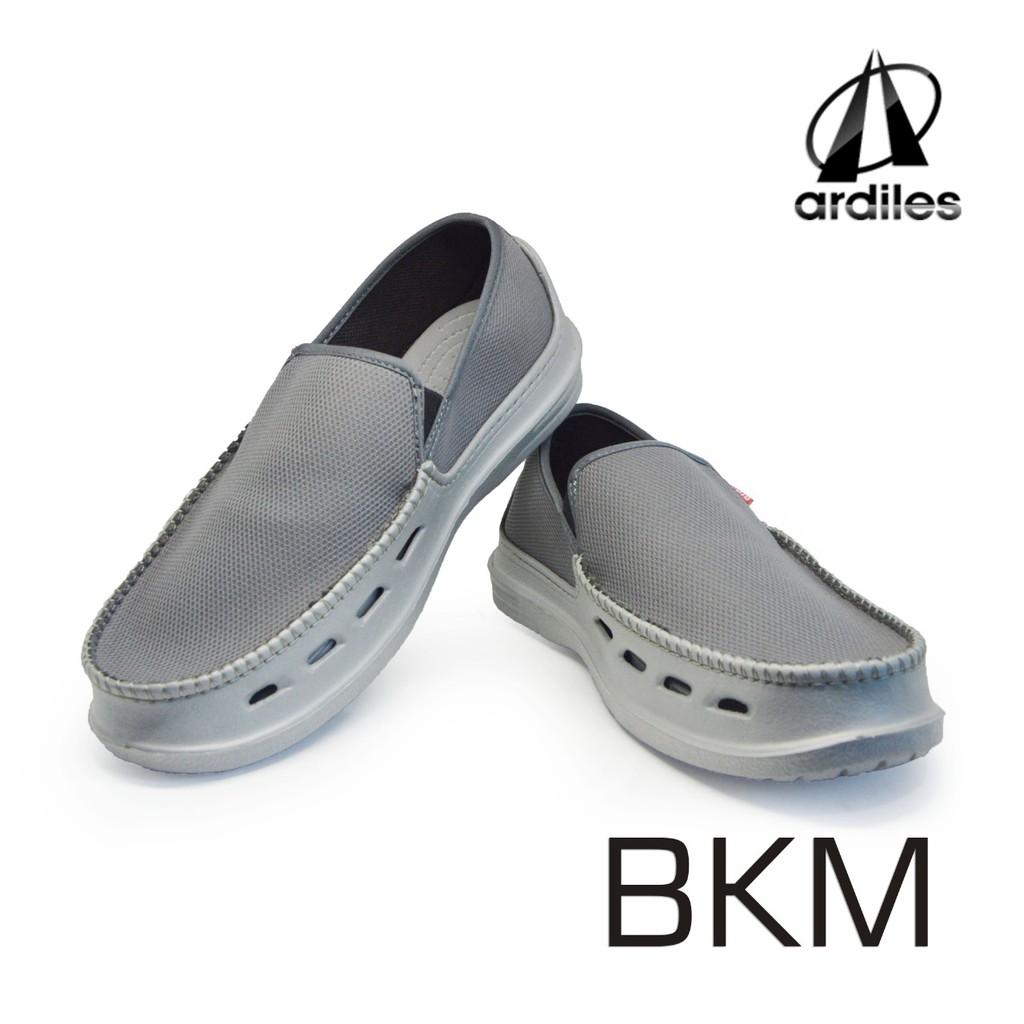 BKM SLIP ON PRIA ARDILES  ABU PRIA REMAJA  DEWASA 