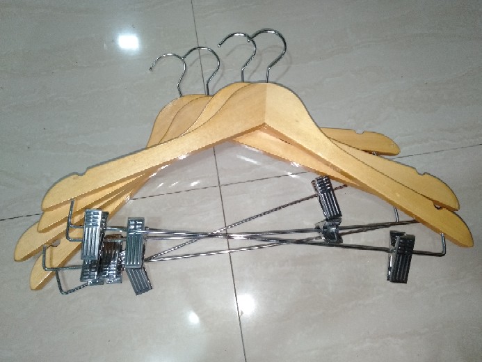 Hanger Jepit Kayu Palang Besi Natural Dewasa