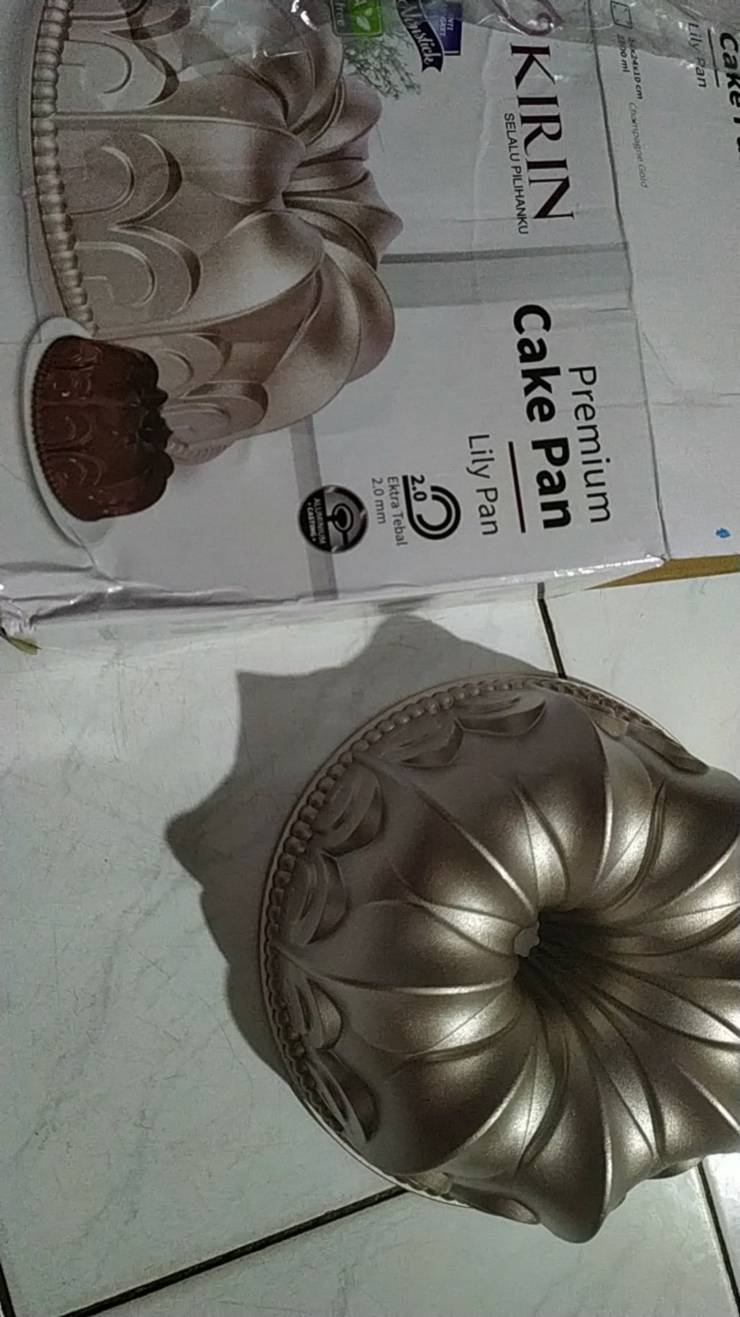 Kirin Loyang Kue Premium Lily Cake Pan Champagne Gold / Loyang Kirin Anti Lengket