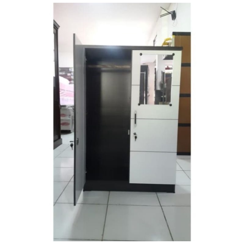 Lemari kayu 2 pintu gantungan full kunci lemari pakaian 2 pintu Lemari kaca - Via Instant