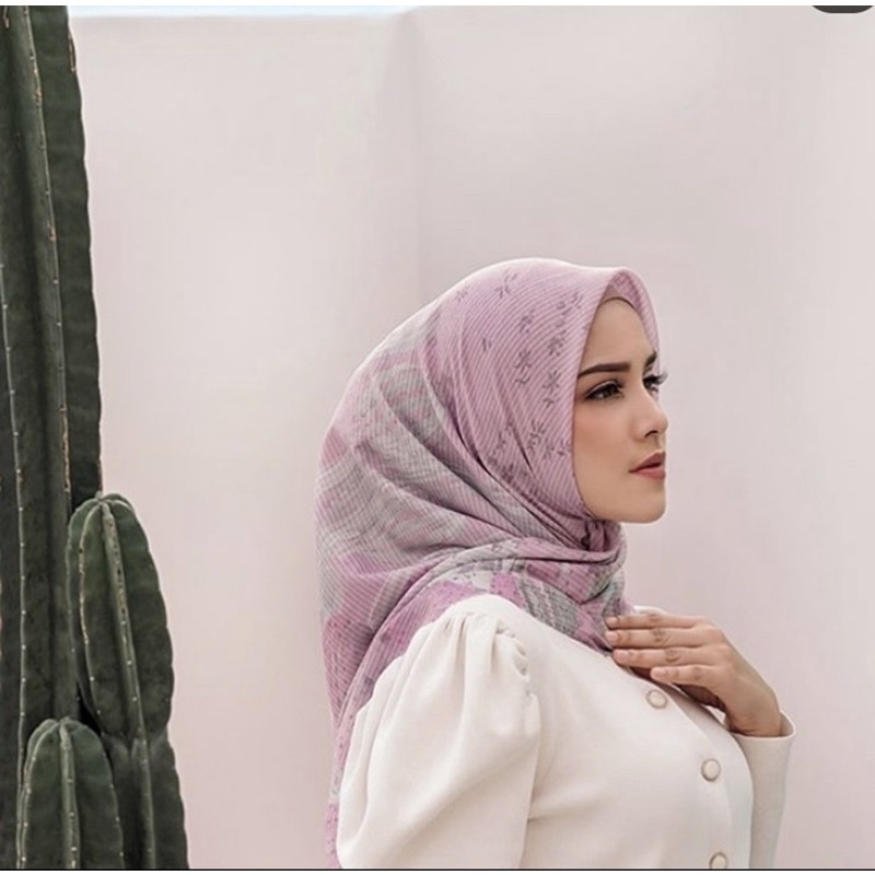 Buttonscarves preloved opuntia lilac