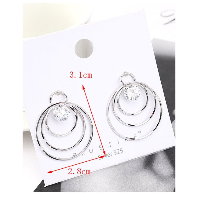 LRC Anting Tusuk Fashion Platinum Three-ring Circle Diamond Earrings Y63099