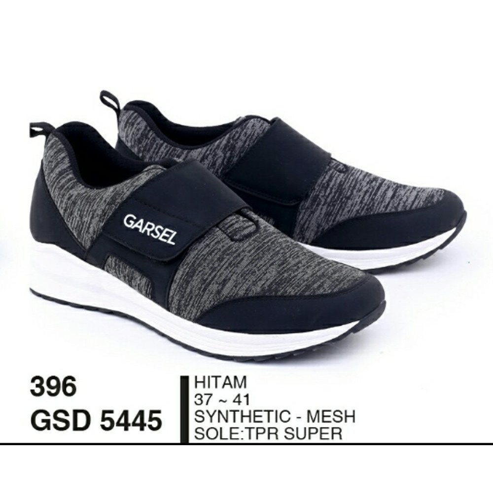 Garsel sepatu sport wanita