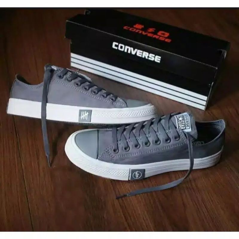 SEPATU CONVERSE ALL STAR UNDEFEATED CHUCK TAYLOR CT 2