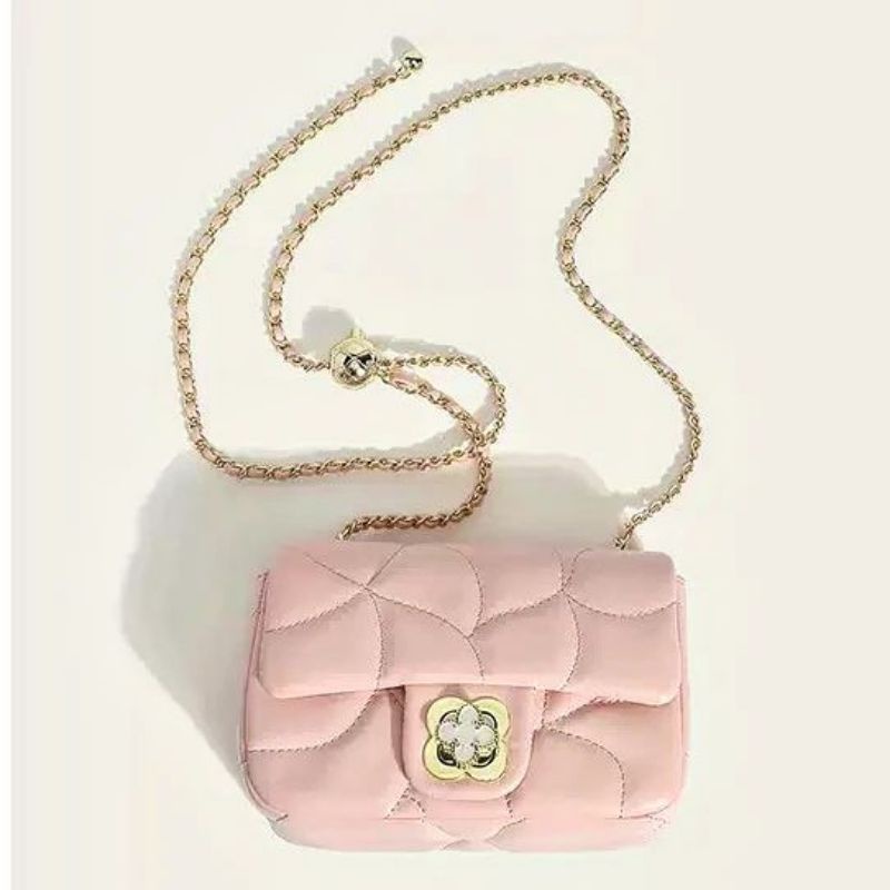 ZRA Adjusted Quilted Crossbody Bag