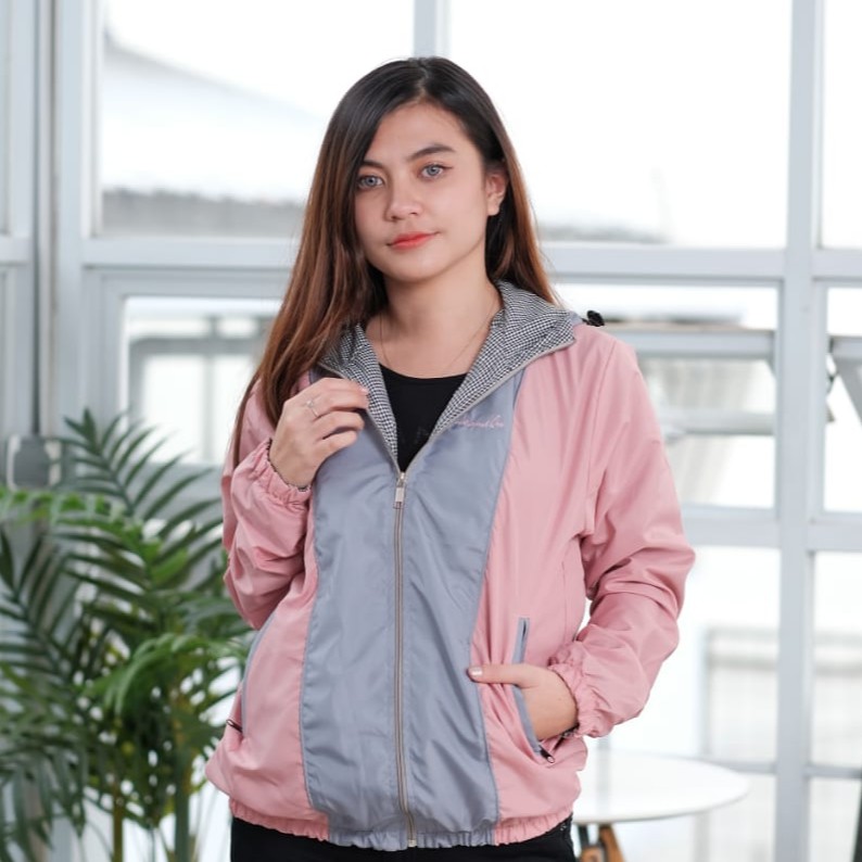 Jaket Wanita Valencia Trendy