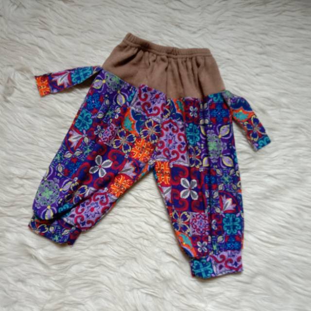 Legging Anak Murah ( geser utk motif selanjutnya )