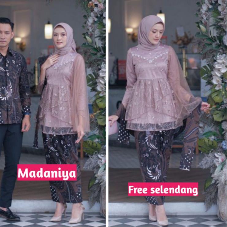 (BEST SELLER) Batik Couple Kebaya Modern Kebaya Tunangan Lamaran Baju Wisuda Baju Couple Kebaya Wisu