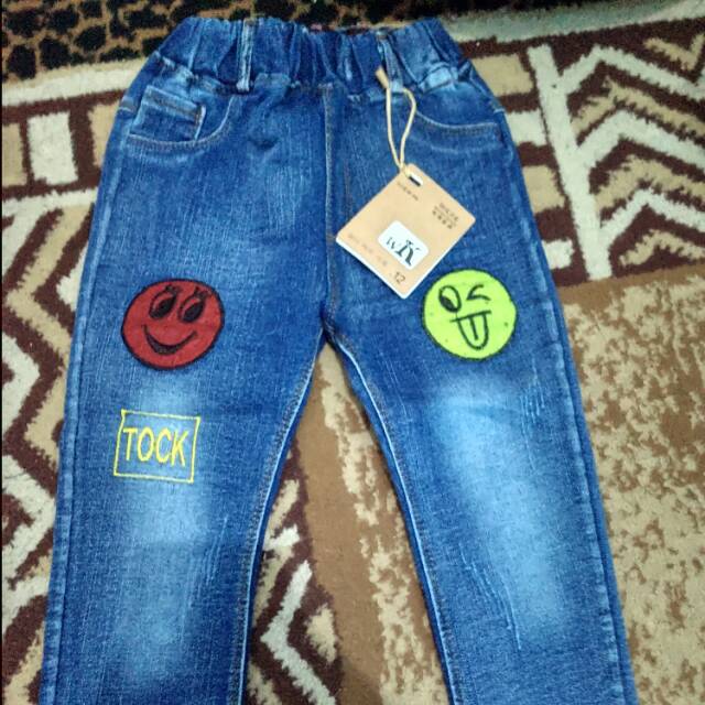Celana jeans Anak cowok import (5 tahun)