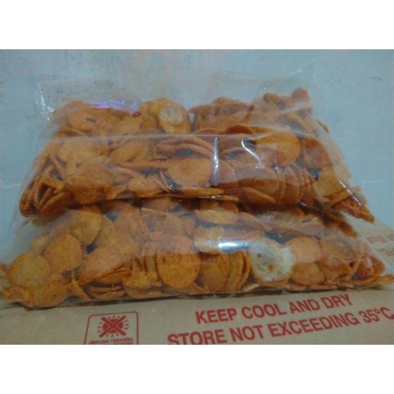 

CAMILANPEDAS- si iteng basreng pedas