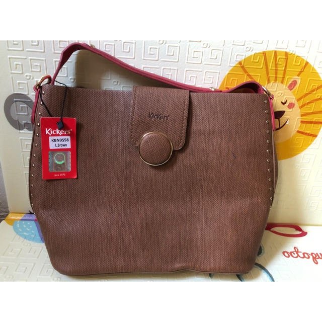 Tas kickers asli