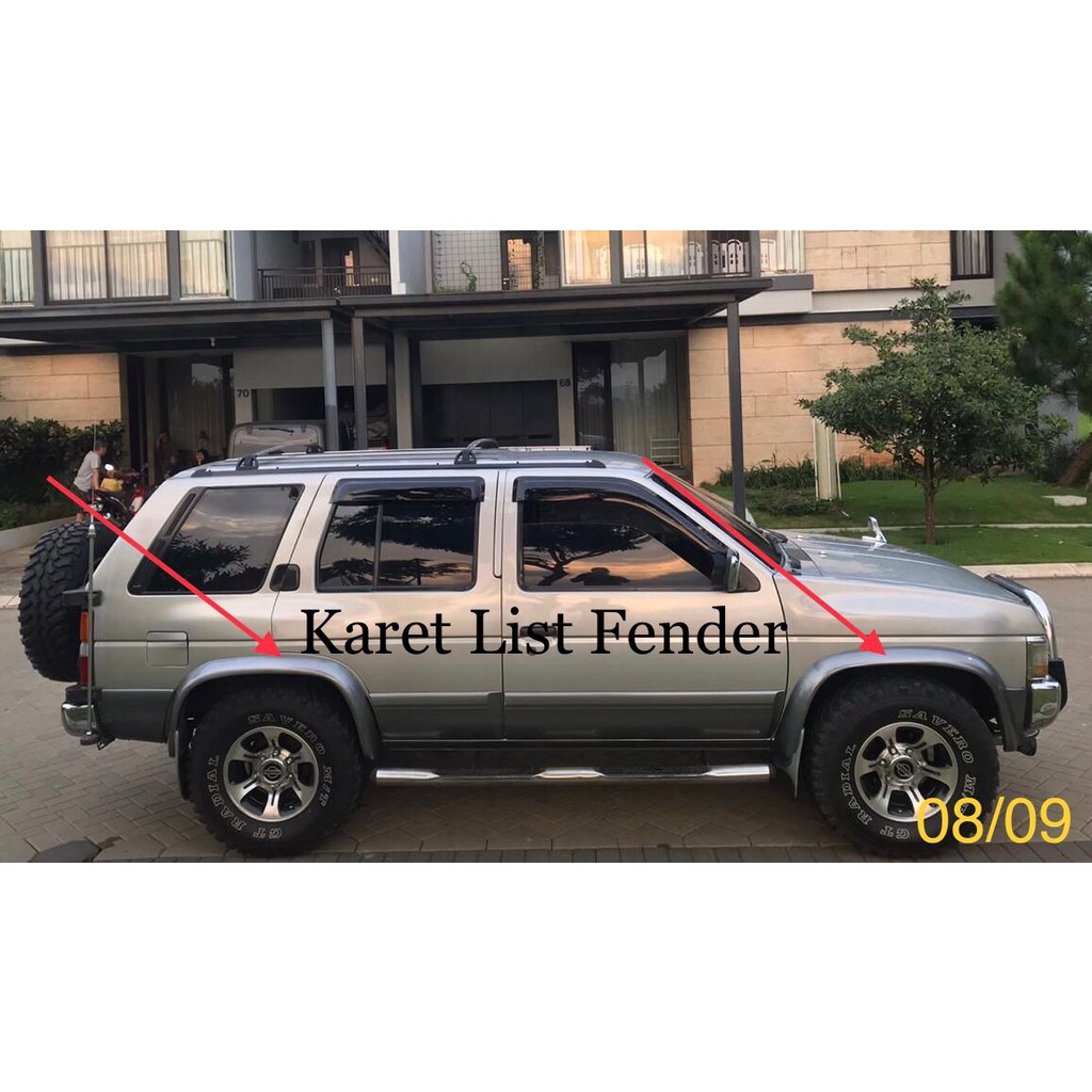 Getah Fender Nissan Terrano