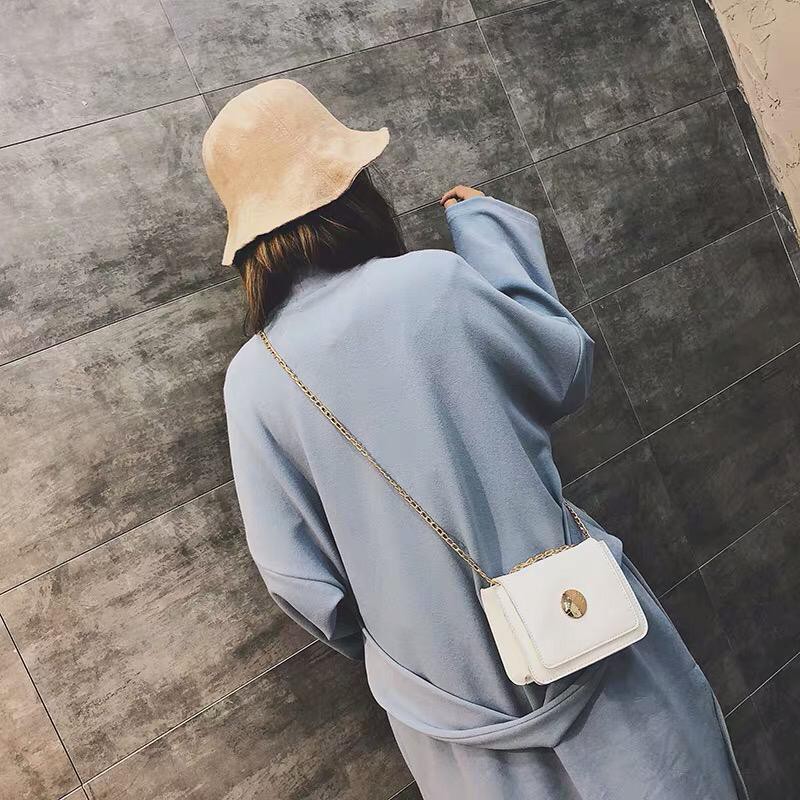 tas selempang wanita Petak