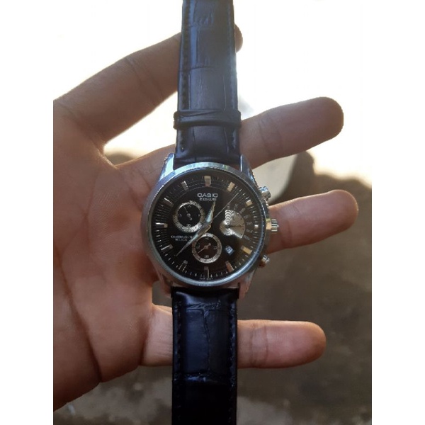 

Casio beside