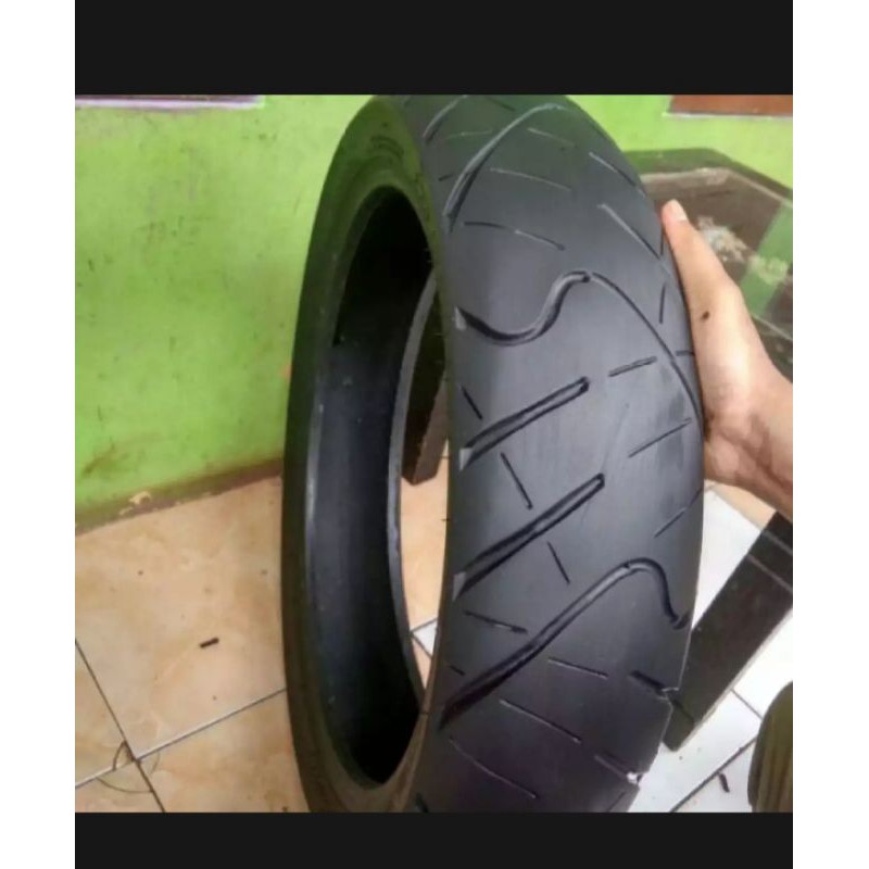 Ban motor cbr merk irc road winner uk 140/70 ring 17 tubles
