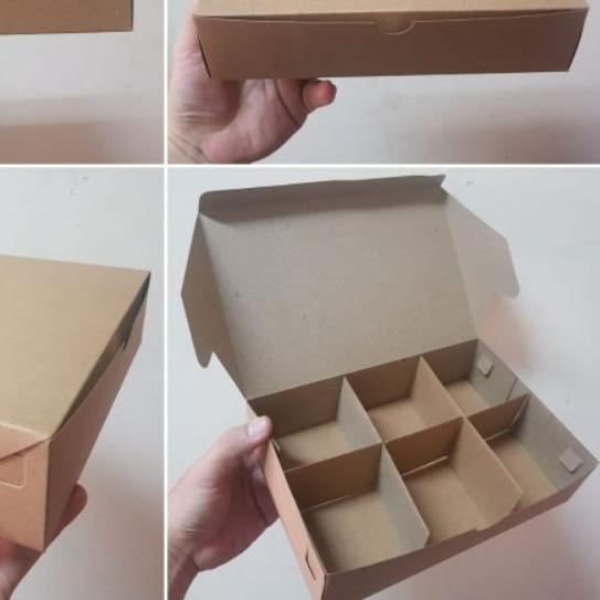 

Dus Eggtart Coklat sekat 6 uk. 22x15x4.5 cm ( 1 pack isi 10 pcs )