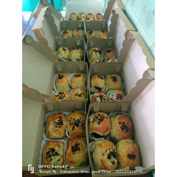 

bolen pisang coklat pastry