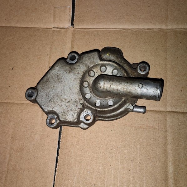 cover housing tutup waterpump pompa air radiator water pump ori original yamaha vixion old vixion ne